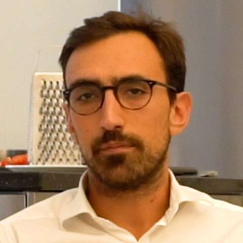 utrender Andrea Navone